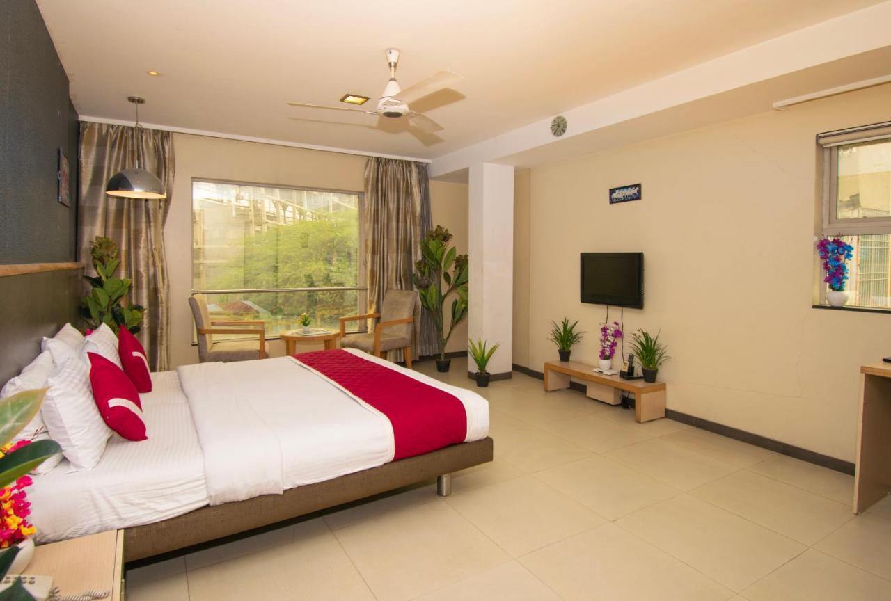 Octave Koregaon Park Pune Luaran gambar
